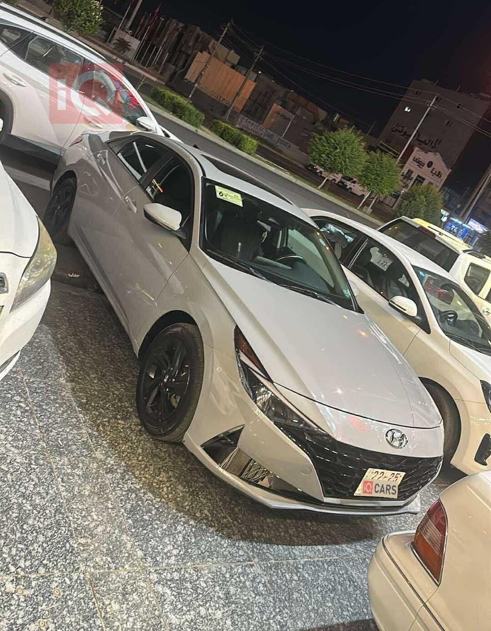 هیوندای ئەلەنترا
